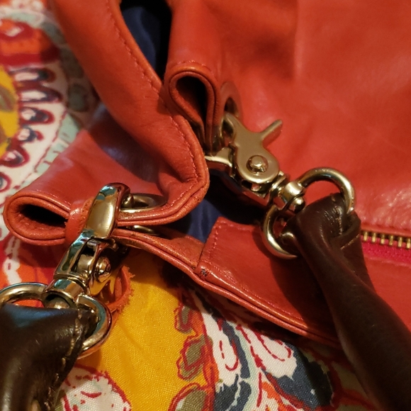 Tano Handbag - Picture 7 of 8